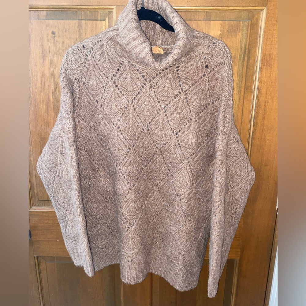 Pol sweater size small brown open weave chunky knit